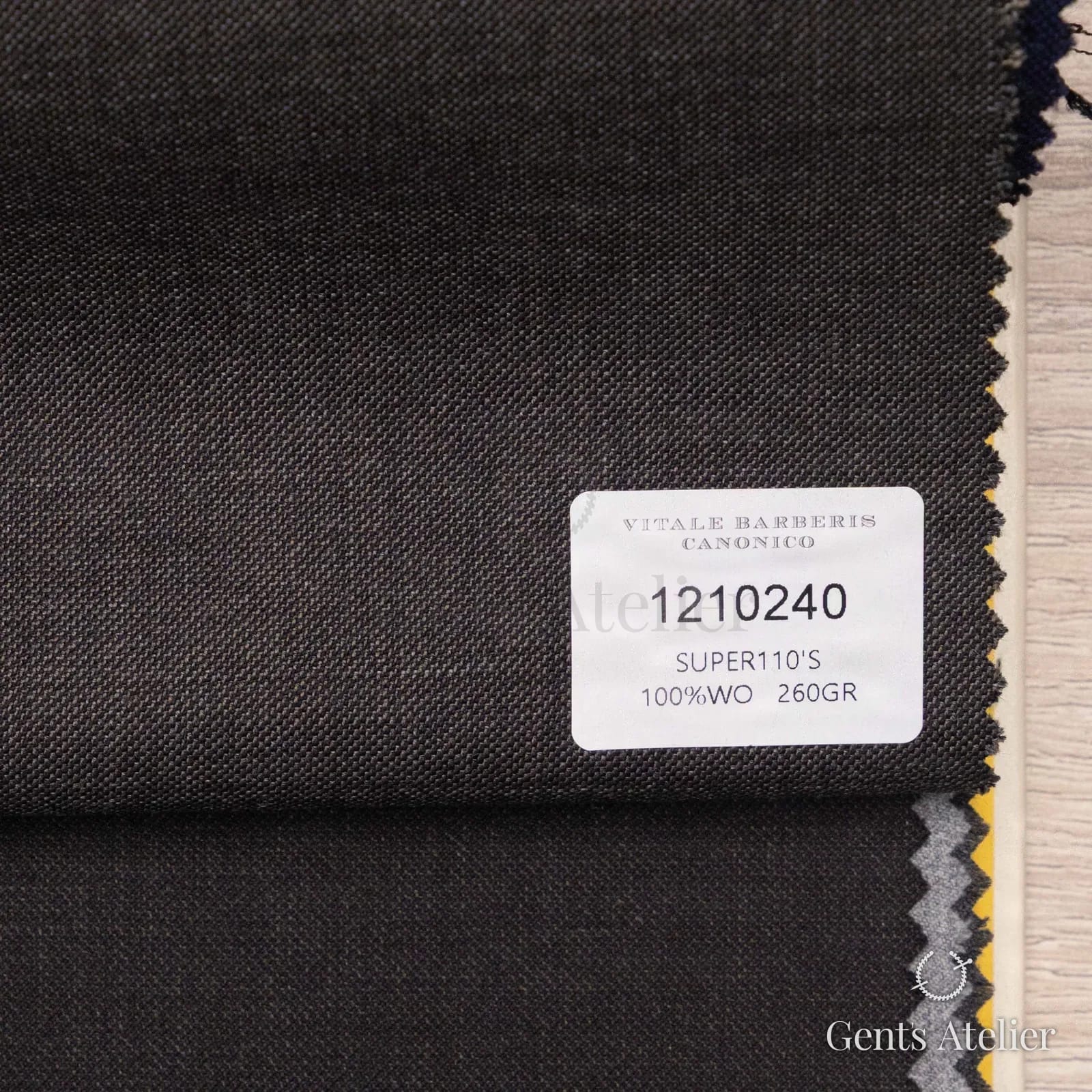 Образец ткани Vitale Barberis Canonico 1210240 с этикеткой, тёмно-коричневый