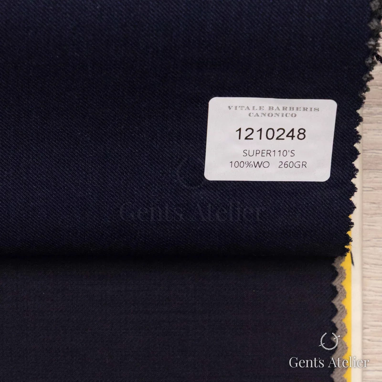 Образец ткани Vitale Barberis Canonico 1210248 с этикеткой, тёмно-синий
