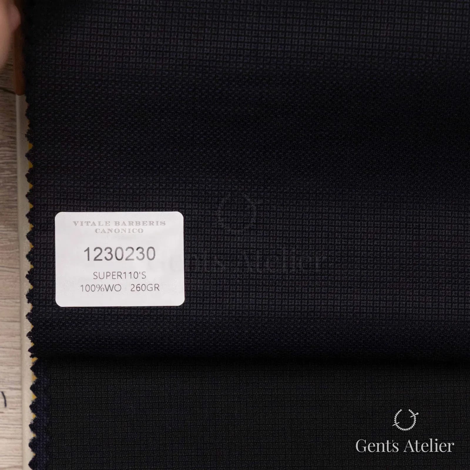Образец ткани Vitale Barberis Canonico 1230230 с этикеткой, тёмно-синий