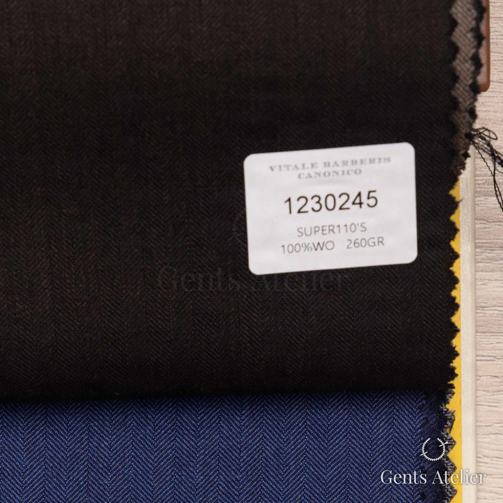Образец ткани Vitale Barberis Canonico 1230245 с этикеткой, тёмно-коричневый