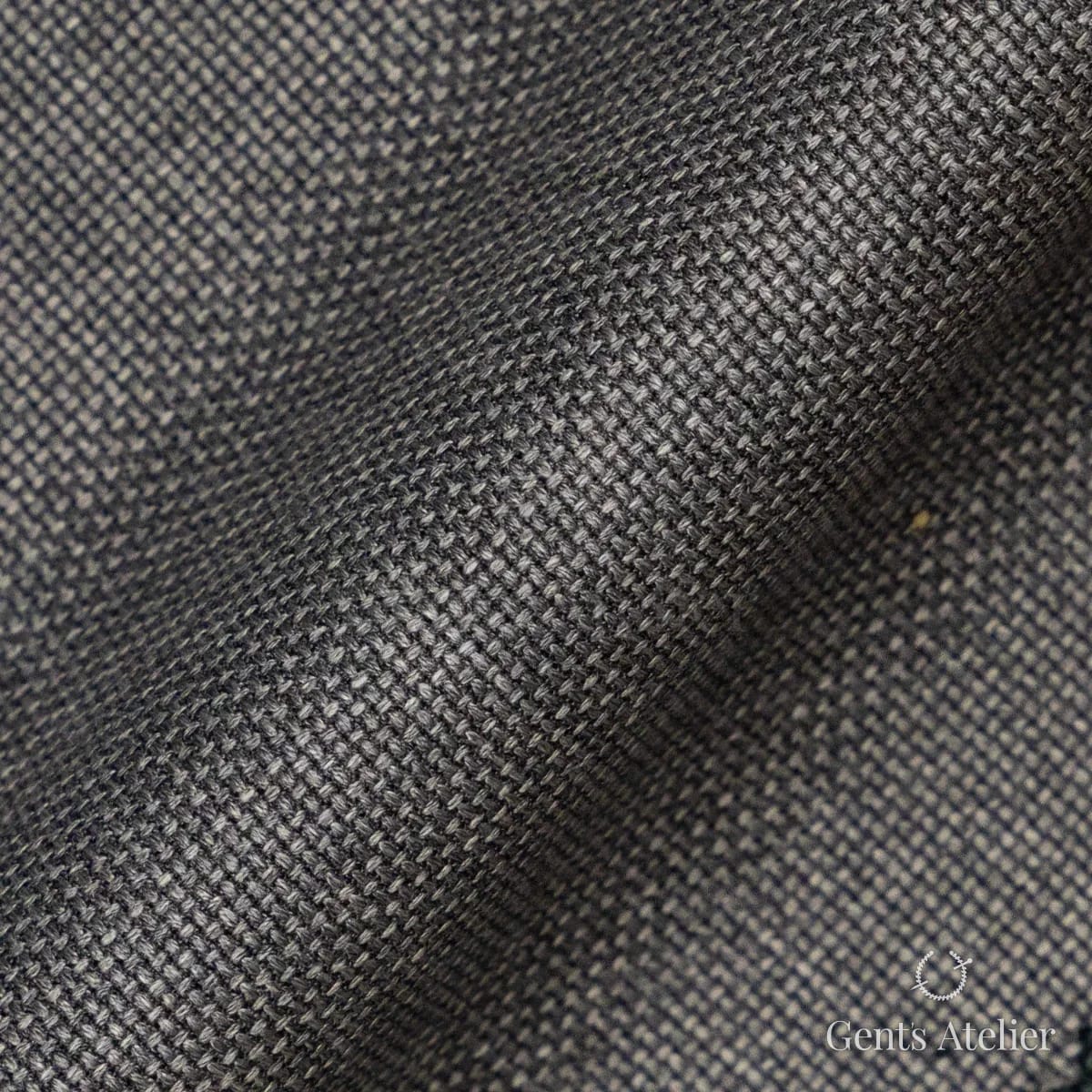Драпировка ткани Vitale Barberis Canonico 8069 крупным планом