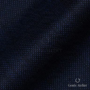 Драпировка ткани Gent's Colors M·K 2021Y013/2 крупным планом