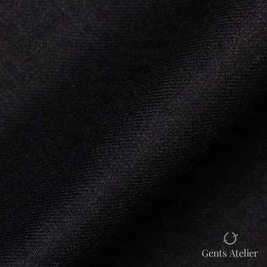 Драпировка ткани Gent's Colors M·K 2021X/2 крупным планом