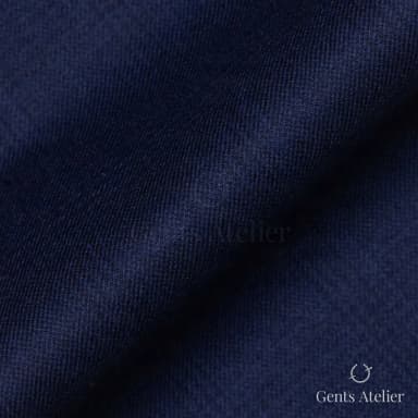 Драпировка ткани Tailor 30071.001-1 крупным планом