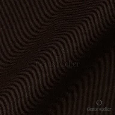Драпировка ткани Stylbiella UNREADABLE крупным планом