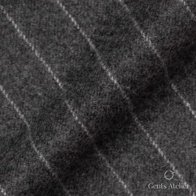 Драпировка ткани Holland & Sherry 8422001 крупным планом
