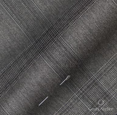 Драпировка ткани Stylbiella 40032/13 крупным планом